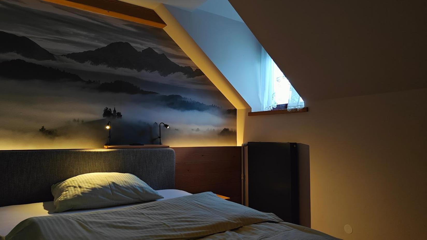 Guesthouse Pri Zalogarju ゴレンスカ地方 エクステリア 写真